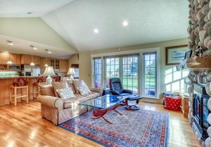Classy Sisters Townhome in Sisters