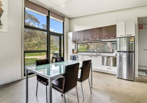 Ecocrackenback 13 'Sustainable chalet close to the slopes.' in CRACKENBACK
