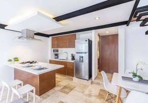 Splash Plunge Pool, Rooftop Terrace, Patio, 4 Blks to Beach & 3 Blks to 5th Ave