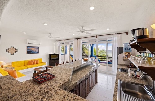 Akumal Condo | Absolute Beachfront - 3 Bedroom Condominium at Del Sol