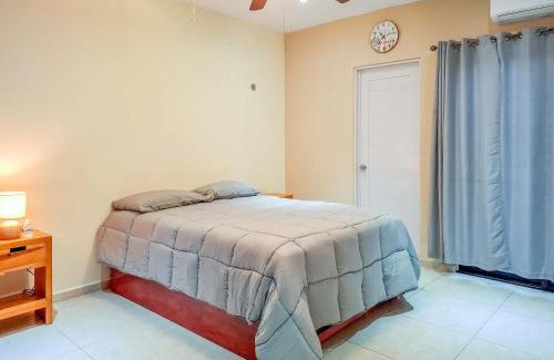 Puerto Morelos Apartment | Bright Apt with Pool & jungle Puerto Morelos