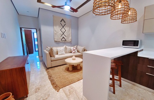 Playa Paraiso Apartment | 1-BD Rooftop Pool Ocean View Close to Beach