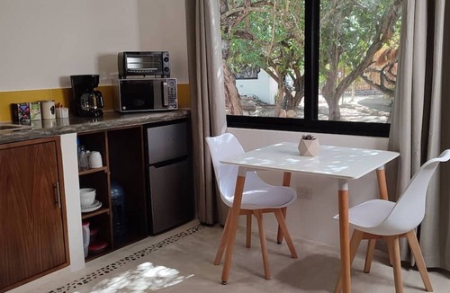 Isla Holbox Apartment | 1 Block to Beach, King Bed, Mini Kitchen, C6