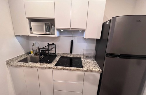 Centro Historico Apartment | 1 Minute Walking to the Beach in Mazatlán, 1 Bedroom, full kitchen, washer/dryer