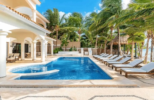 Soliman Bay House | 10-bedroom Beachfront Hacienda for 24 guests Soliman Bay