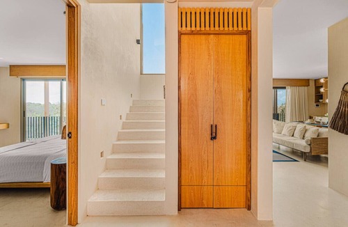 Zama Condo | 12 Guests 6BR Double PH | Gym | Yoga | Restaurant