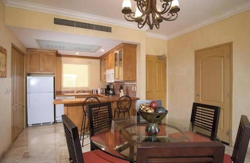 Flamingos Resort | 1BD Suite at Villa del Palmar Flamingos Available for Christmas and New Years!