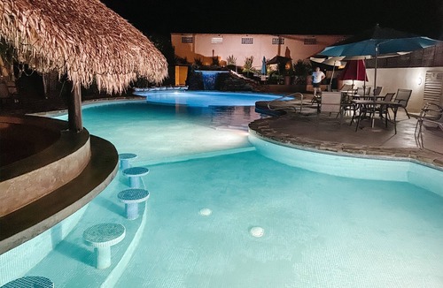Cerritos House | 1BR Beach Casa at Cerritos Beach w/pool & hot tubs
