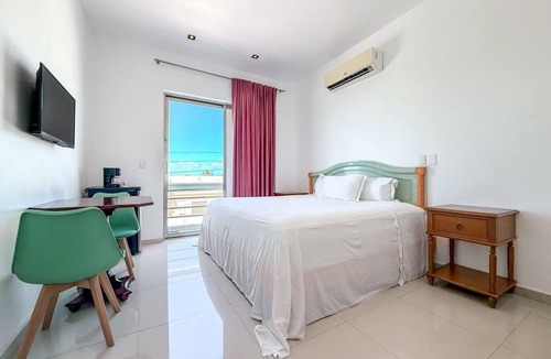 Centro - Supmza 001 Hotel | 1BR with balcony