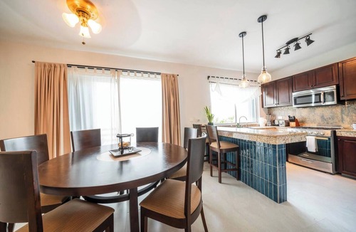 Gonzalo Guerrero Condo | 2 BR Penthouse with & Pool - At Margaritas