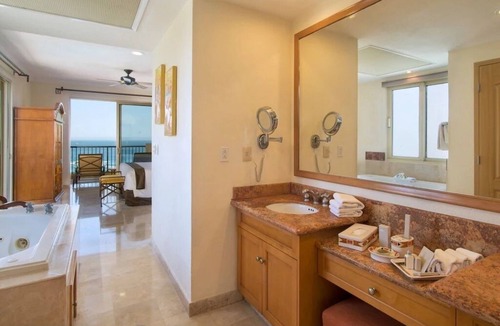 Cabo San Lucas Resort | 2 Brdm Suite at Villa del Arco Resort & Spa w/ Tennis, Pickleball & more!
