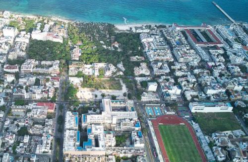 Gonzalo Guerrero House | 2BR Beach Apartment in PDC, 400m to the Sea
