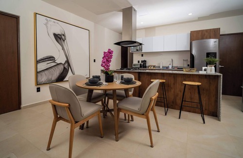 Cancun Apartment | 2BR Stylish Retreat | Rooftop Pool & Huayacán