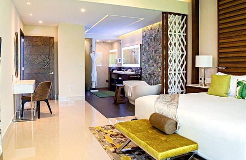 Punta Sam Resort | 3 Bedroom Loft with Stunning Ocean Views on 5 Diamond Resort