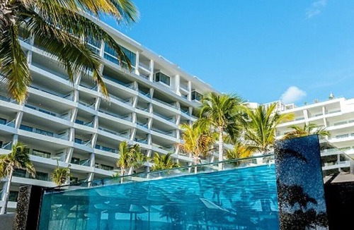Punta Sam Villa | 3 bedroom penthouse villa Garza Blanca Cancun