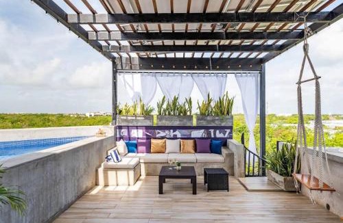 Ek Balam Village Apartment | 3BR Penthouse with Rooftop Pool Near Centro