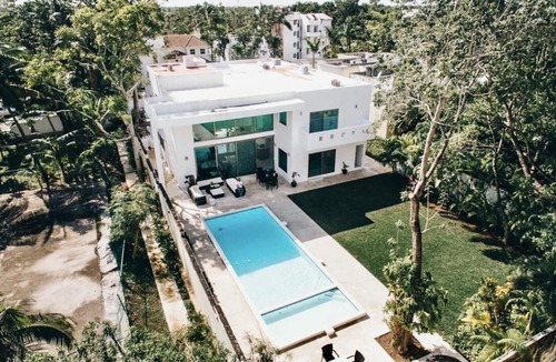 Alfredo V. Bonfil Villa | 4BR Family & Cozy villa with private Pool in Cancun
