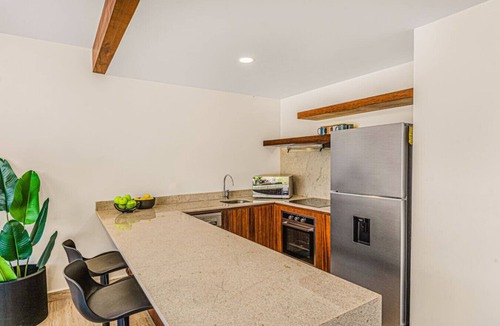 Playa Paraiso Condo | 5 min to Beach 2BR w Pool | Gym | Yoga | Coworking