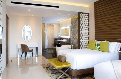 Puerto Juarez Resort | 5-star luxury beachfront stunning 3-bedroom penthouse in Garza Blanca Cancun