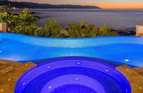 South Shore Hotel Area House | 6 to 12 suites, fully staffed. Saltwater pool.