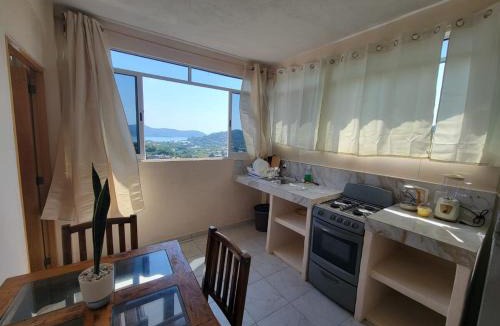 Emiliano Zapata Apartment | Acogedor departamento con vista al mar
