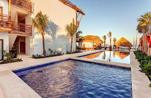 Isla Holbox Hotel | Always a Great Idea To Unwind and Restore on your Stress-Free Vacation! Pool!