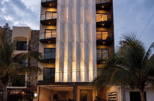 Zazil-ha Condo | Amazing Location Walk to Coco Beach & 5th Ave Rooftop Pool