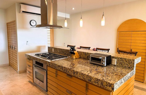 Ajijic Condo | ANANA El Dorado 305 | Lake Chapala Views, Walkable Ribera Location