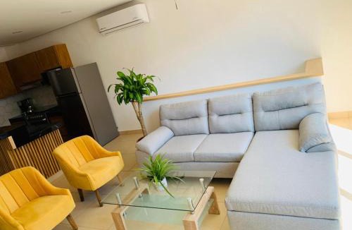 Lazaro Cardenas Apartment | Apartamento Recien Remodelado a 5 min de la Playa