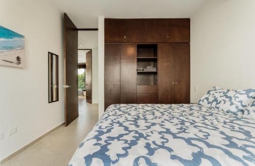 Cancun Bed & Breakfast | Aquí y Ahora Bed & Breakfast Peaceful Shared Home with Pool