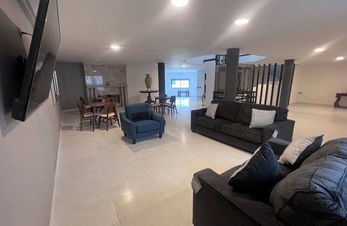 Playas de Tijuana House | Baja relax home 8 minutes beach walking