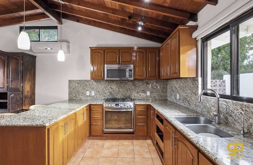 El Centenario House | Bay View Home w/Balcony, BBQ, Near La Paz Beach