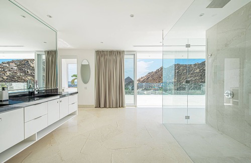 Pedregal Villa | Bayview Villa @ Pedregal Cabo/6 Bedroom 6.5 Bathrooms