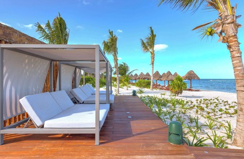Playa Mujeres Apartment | Beach Access, Pools & Gym in La Amada Residences
