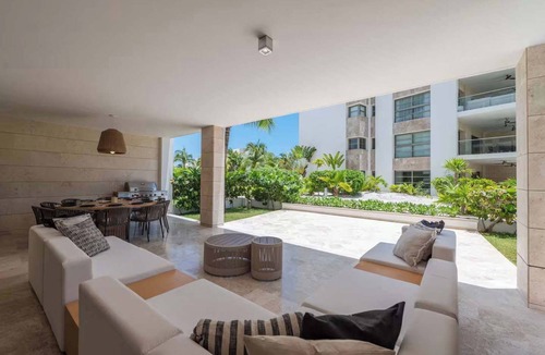 Playa Mujeres Apartment | Beach Access, Pools & Gym in La Amada Residences