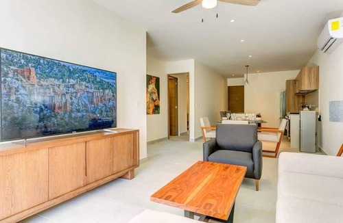 Akumal Condo | Beach Club & 5 Rooftop Pools with Private Jacuzzi