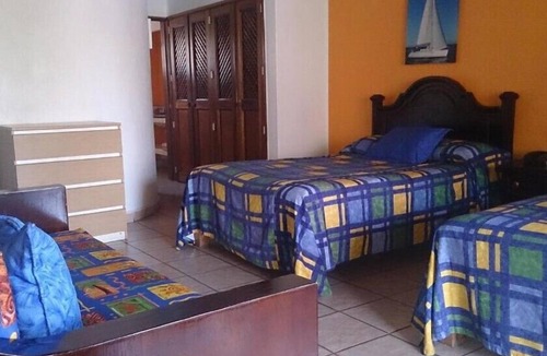 South Hotel Zone Hotel | Beach-front Los Tules Studio with Outdoor Swimming Pool