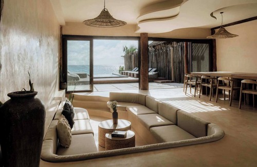 Zona Hotelera House | Beach Home Chef Butler Pool w/Ocean View