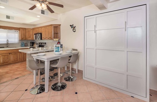 Cholla Bay House | Beach Home | Steps to Sand | Pool & Jacuzzi Unit B