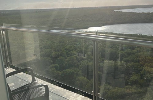 Cancun Apartment | beach view ride away from the noise paradise island