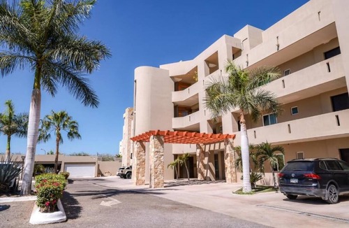 El Centenario Apartment | Beachfront Apartment