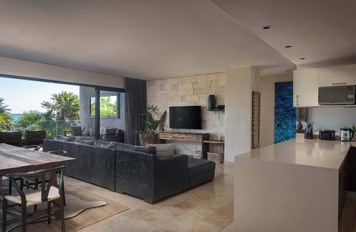 Tulsayab Apartment | Beachfront Apt 3BR| Private Rooftop & Plunge Pool