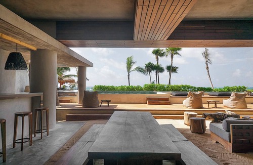 Tulsayab Apartment | Beachfront Apt 3BR| Private Rooftop & Plunge Pool