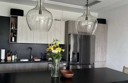 San Francisco Condo | Beachfront Condo 3 Bedrooms 3 Bathrooms with Heated Pool and steps to Town