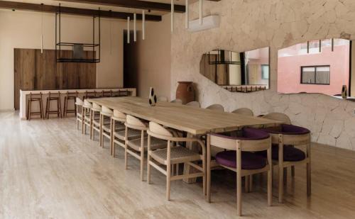 Zona Hotelera Villa | Beachfront Hacienda for 24 guests in Tulum Beach