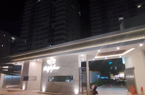 Punta Cancun Condo | Beachfront Luxury SkyVilla-Summer Sale up to 50% Off!