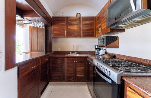 Santa Maria Huatulco Villa | Beachfront | Resort Amenities | Multiple Pools