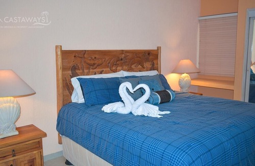 Puerto Penasco Condo | Beachfront Upper Floor Luxury Condo - Sonoran Spa N304 1 BR 1 BA Next to the Pool, High Speed Wi-Fi