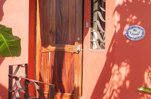 North End Apartment | Beachside Casita, new and secure in lovely, quiet north side neighborhood.