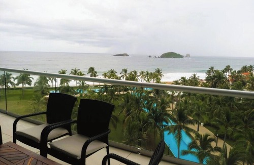 Ixtapa Apartment | Beautiful Apartment Facing the Sea in Peninsula Ixtapa